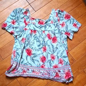 Women's  floral knit top